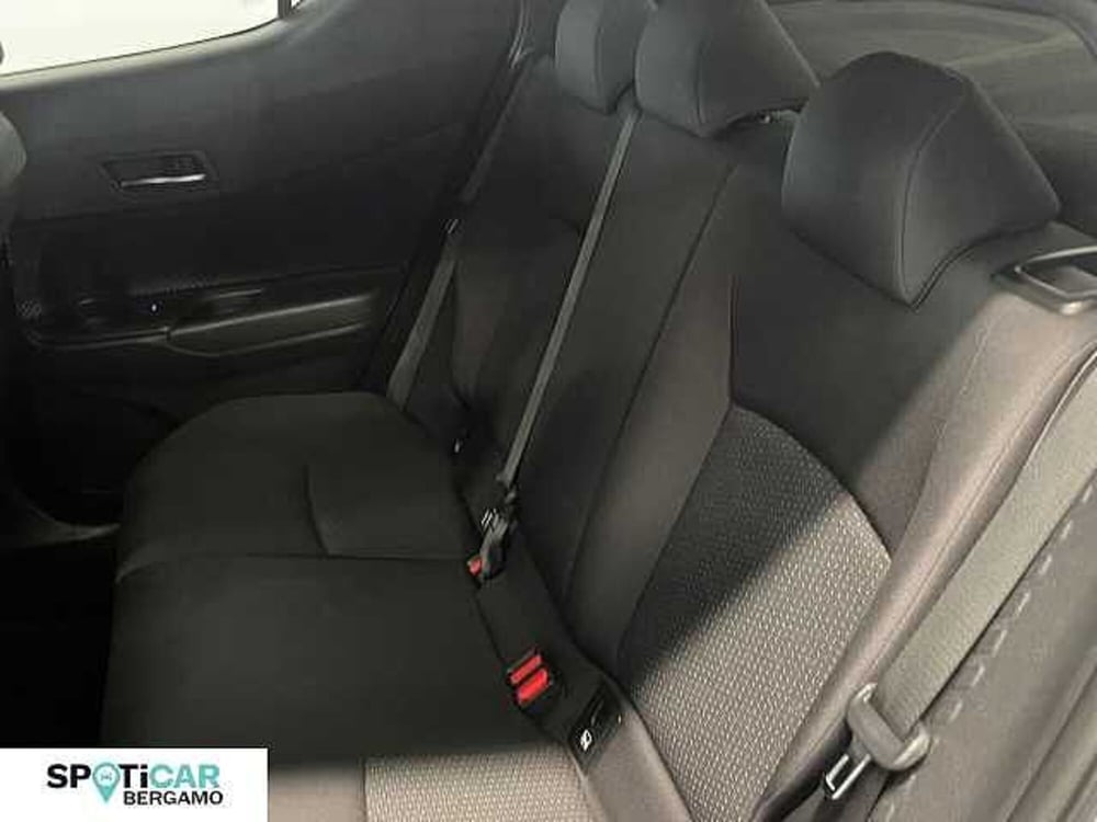 Toyota Toyota C-HR usata a Bergamo (14)