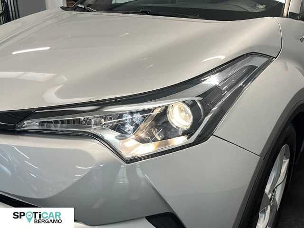 Toyota Toyota C-HR usata a Bergamo (16)