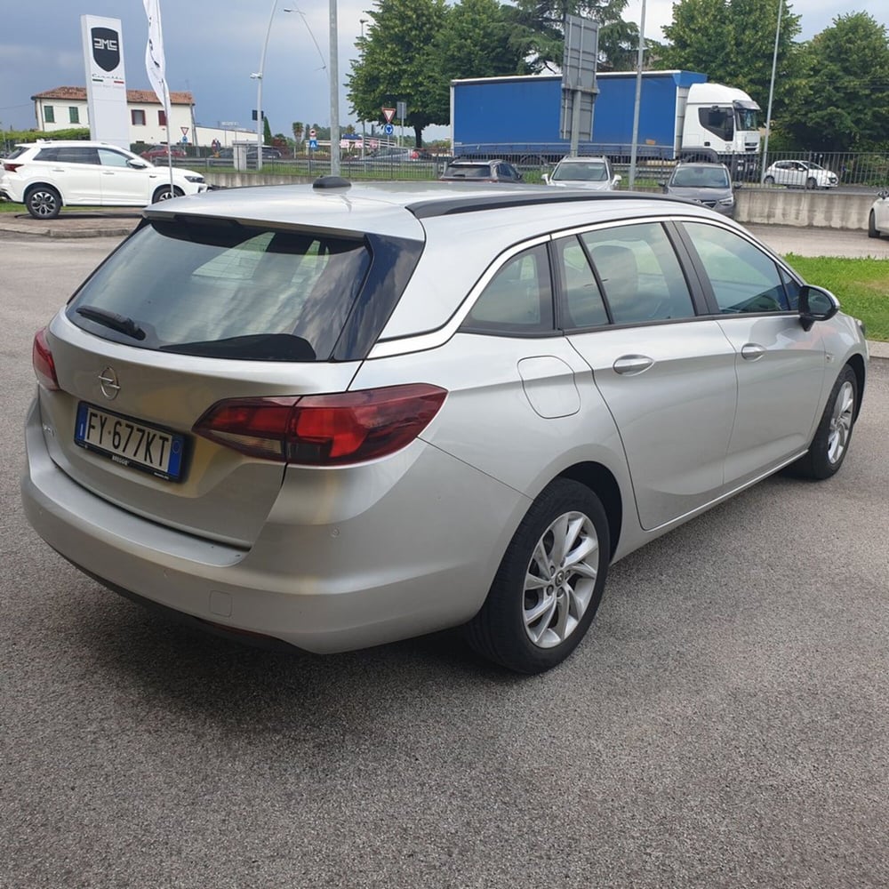 Opel Astra Station Wagon usata a Padova (6)
