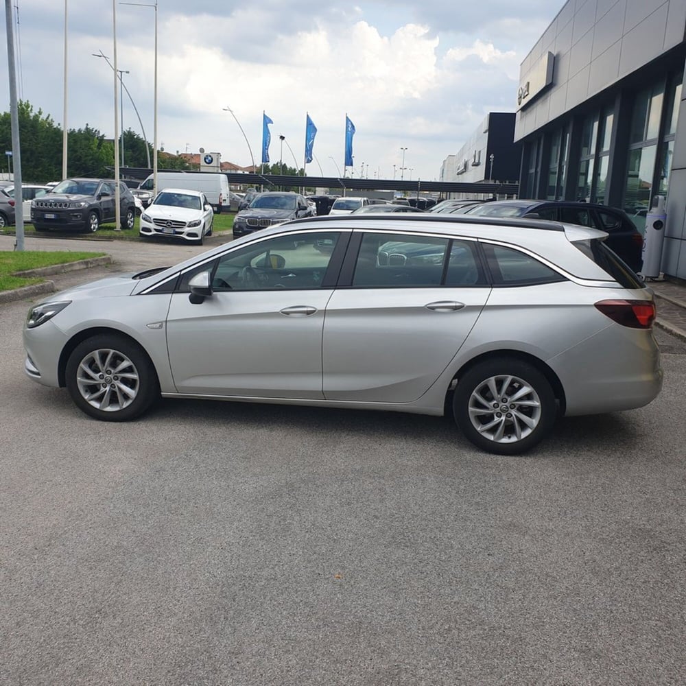 Opel Astra Station Wagon usata a Padova (8)