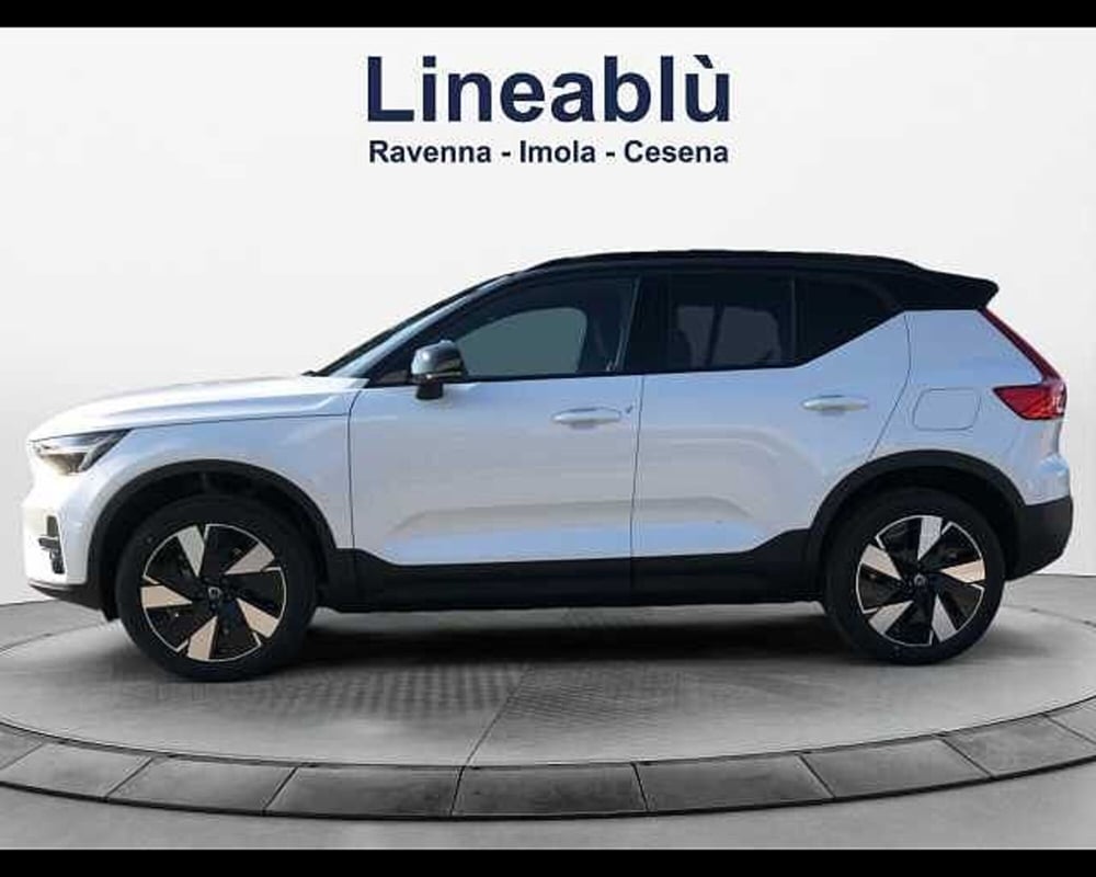Volvo EX40 nuova a Ravenna (2)