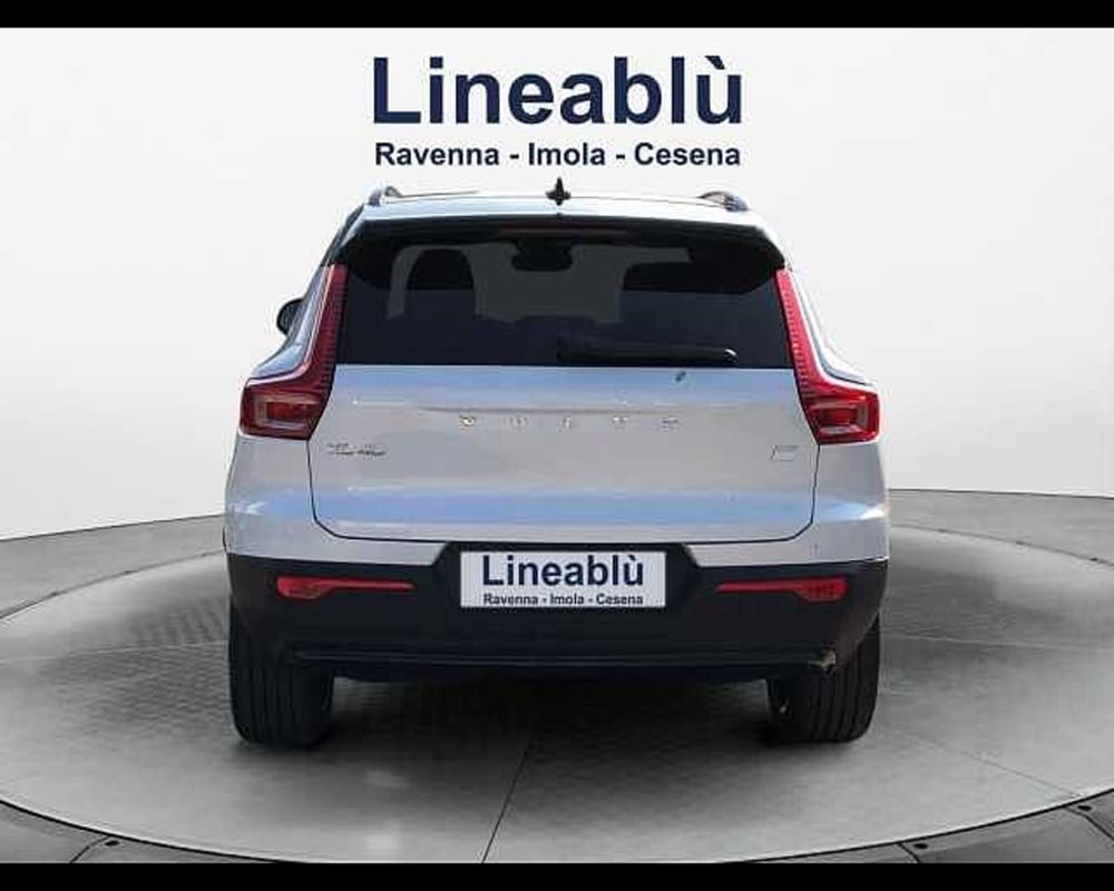 Volvo EX40 nuova a Ravenna (4)
