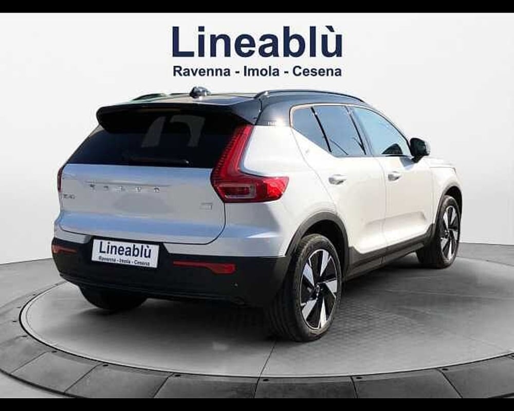 Volvo EX40 nuova a Ravenna (5)
