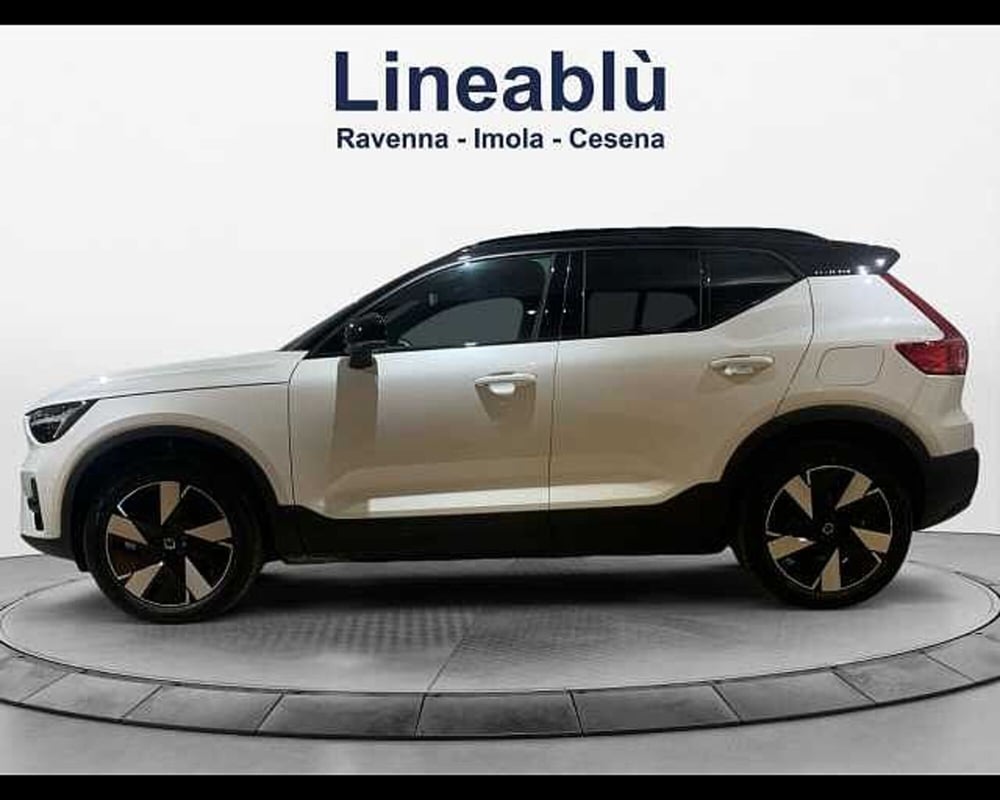 Volvo EX40 nuova a Ravenna (4)