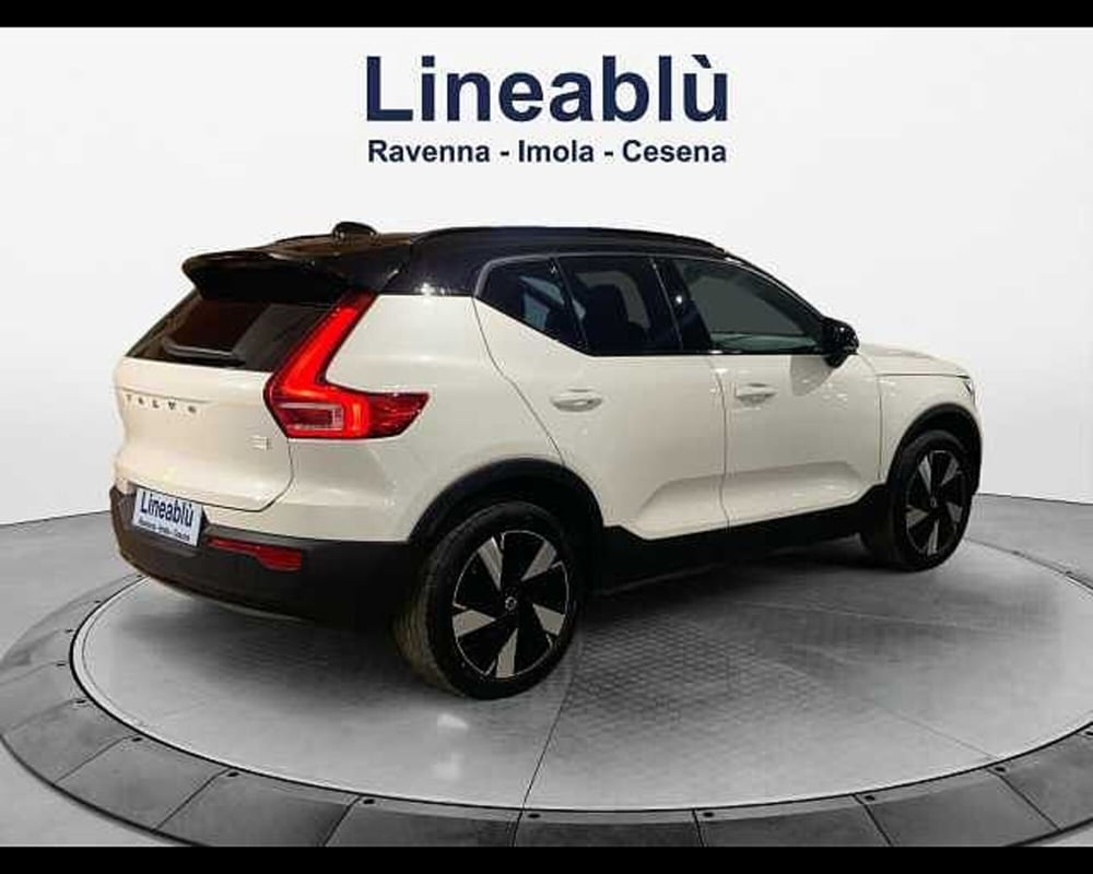 Volvo EX40 nuova a Ravenna (8)
