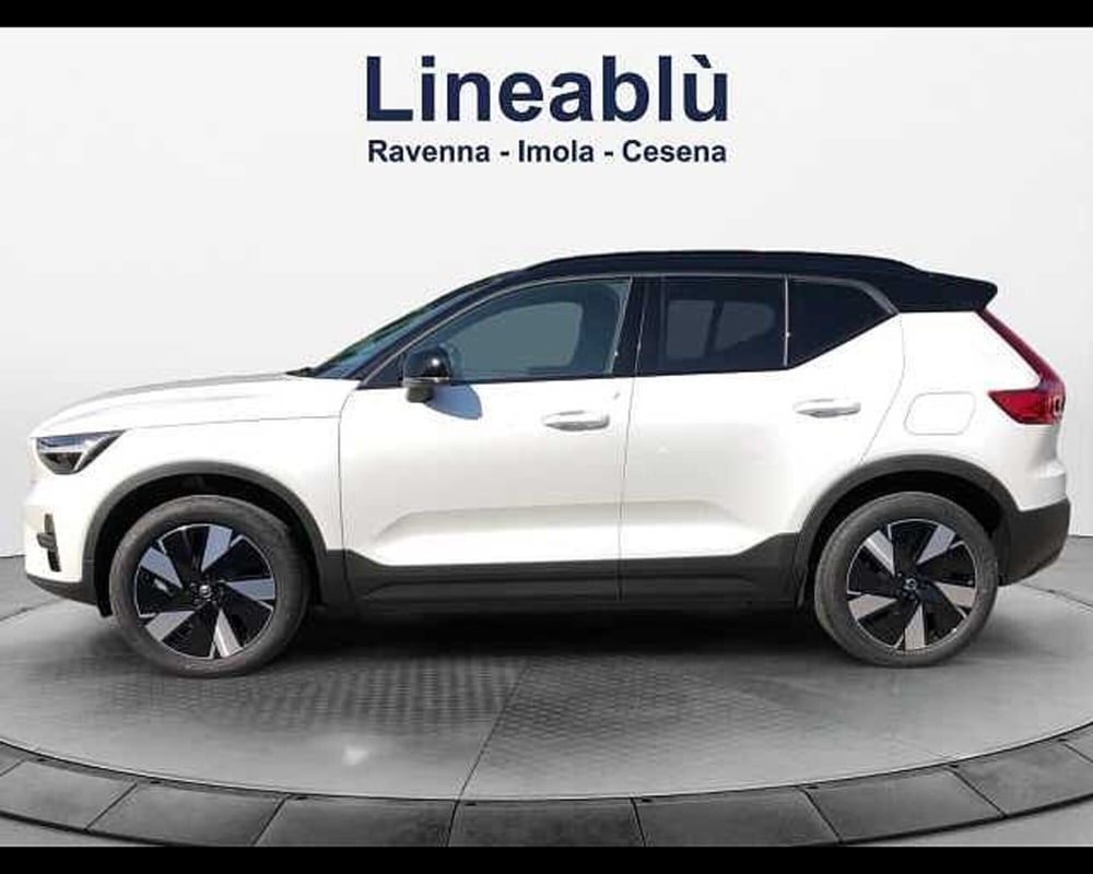 Volvo EX40 nuova a Ravenna (2)