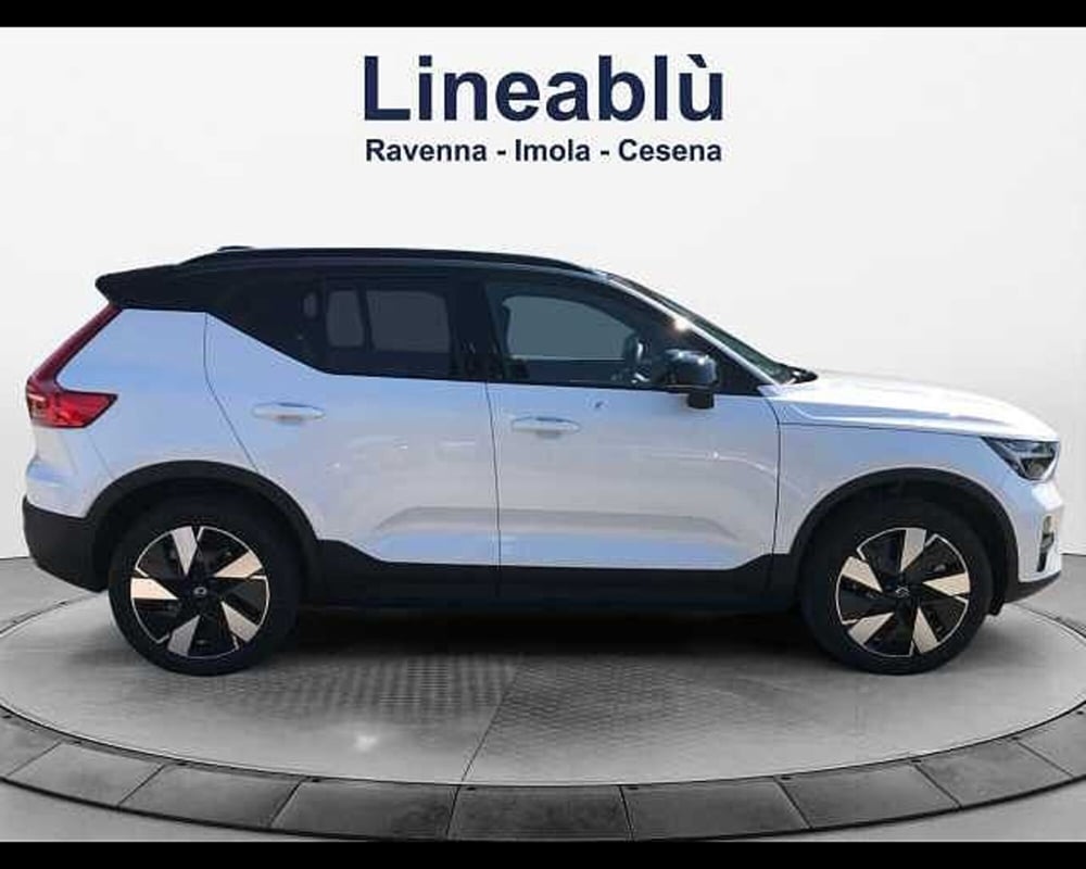 Volvo EX40 nuova a Ravenna (6)
