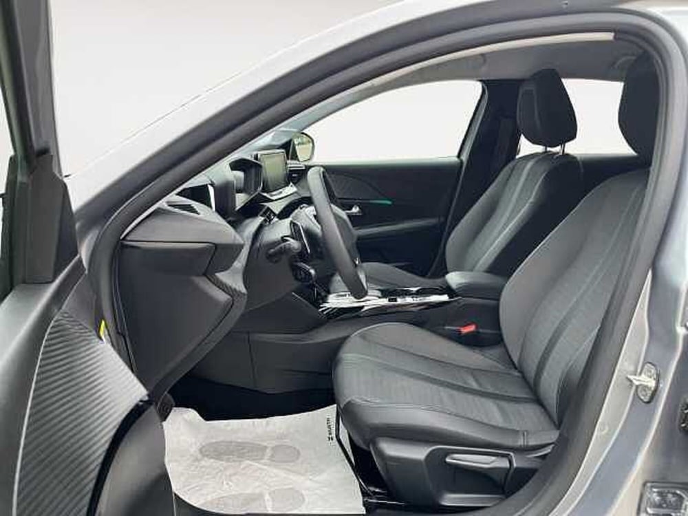 Peugeot 208 usata a Treviso (11)