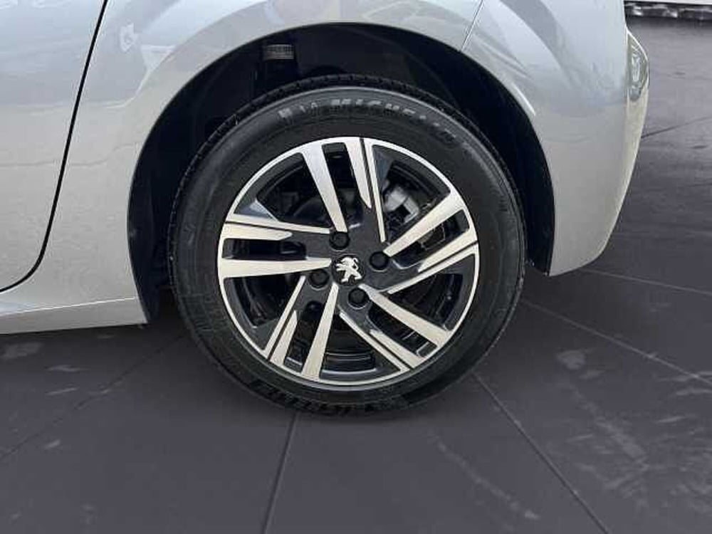Peugeot 208 usata a Treviso (13)