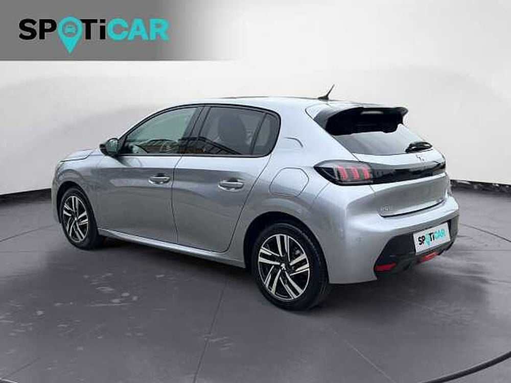 Peugeot 208 usata a Treviso (7)