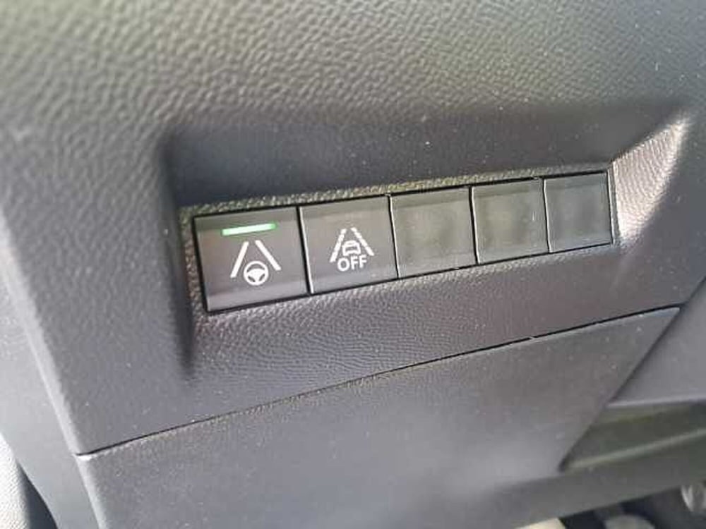Peugeot 2008 usata a Treviso (20)