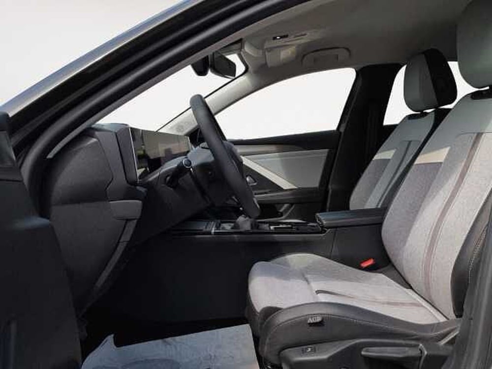 Opel Astra usata a Treviso (11)