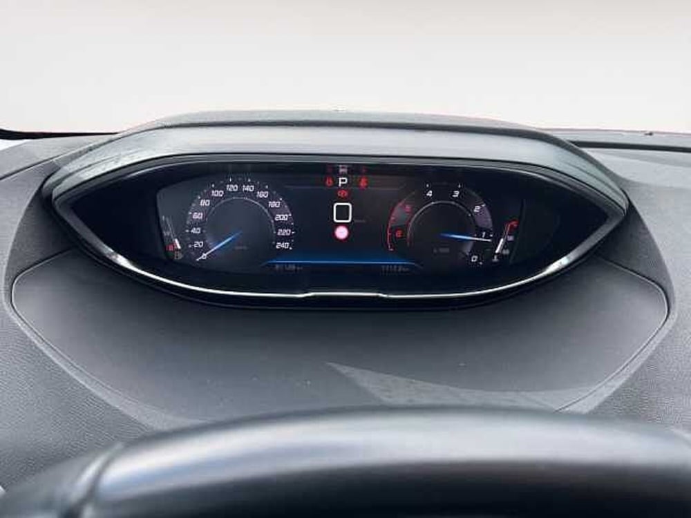 Peugeot 3008 usata a Treviso (10)