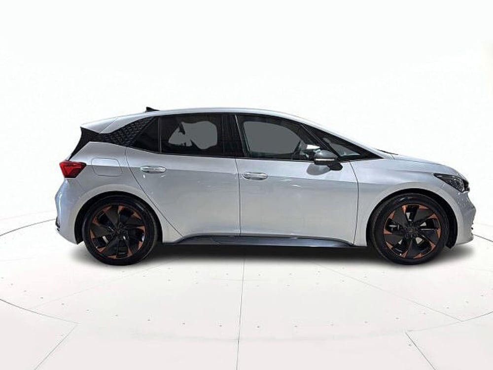 Cupra Born usata a Vicenza (3)