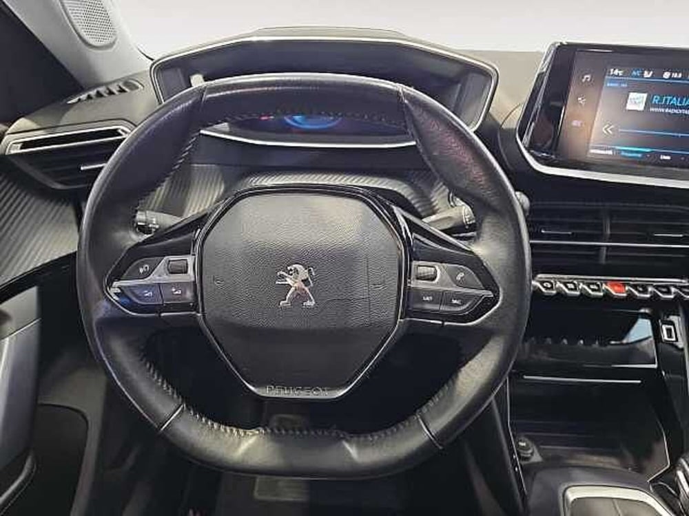 Peugeot 2008 usata a Lecco (11)