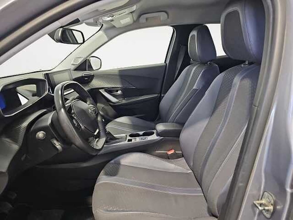 Peugeot 2008 usata a Lecco (12)