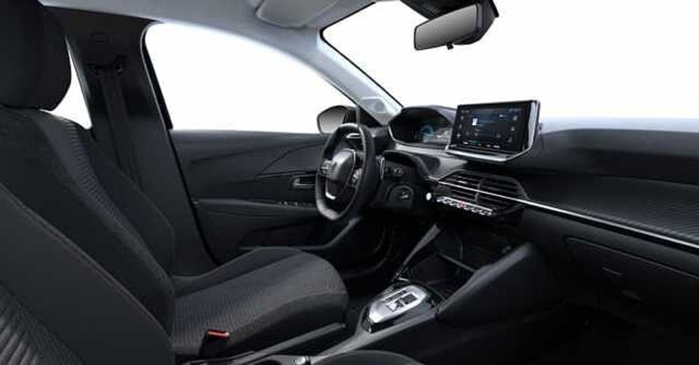 Peugeot 208 nuova a Milano (16)