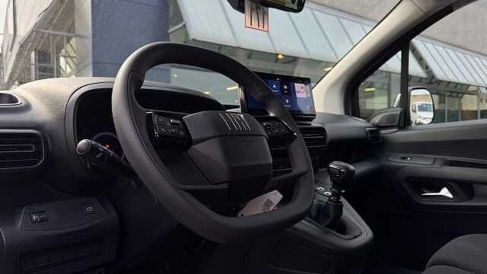 Fiat Doblò Furgone nuova a Milano (11)