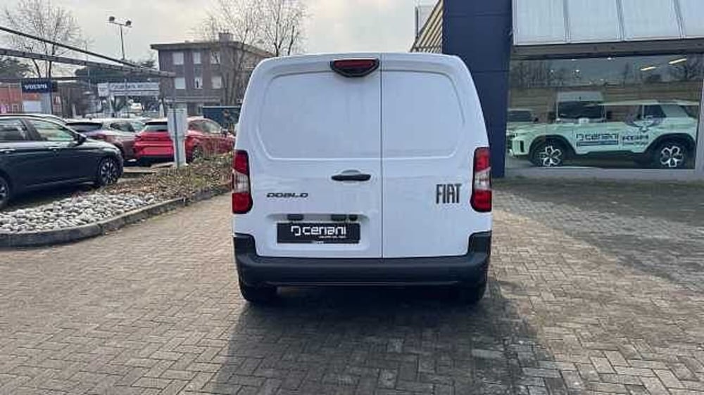Fiat Doblò Furgone nuova a Milano (4)
