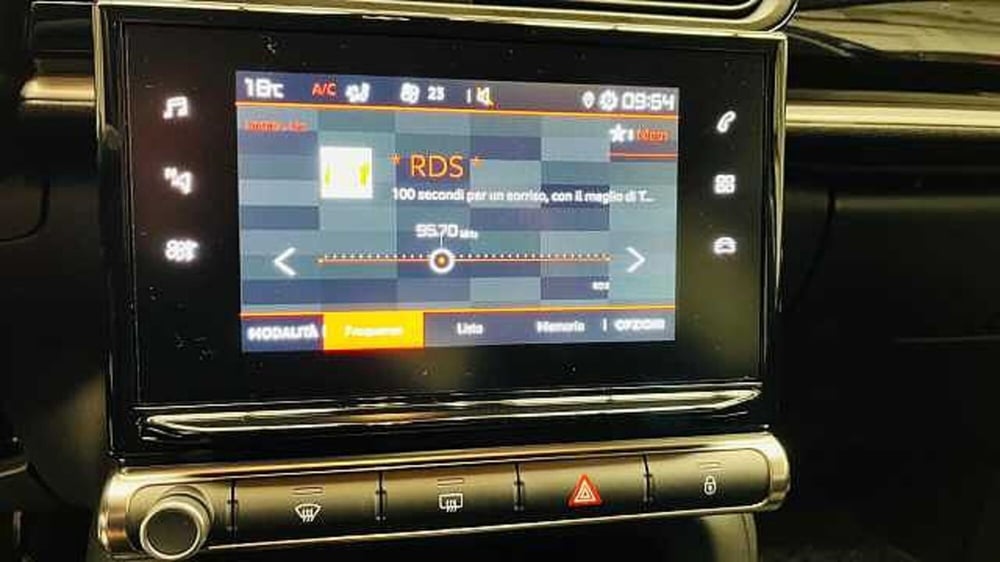 Citroen C3 Aircross usata a Milano (10)