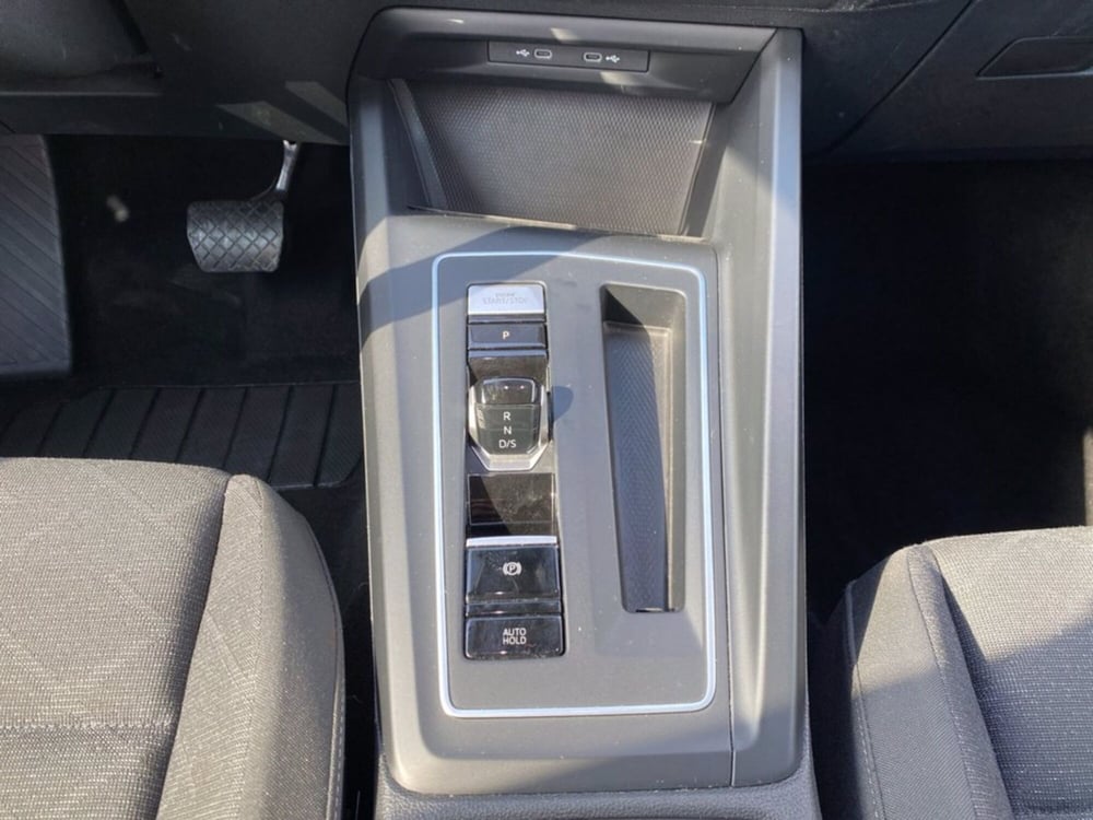 Volkswagen Golf Variant usata a Milano (15)