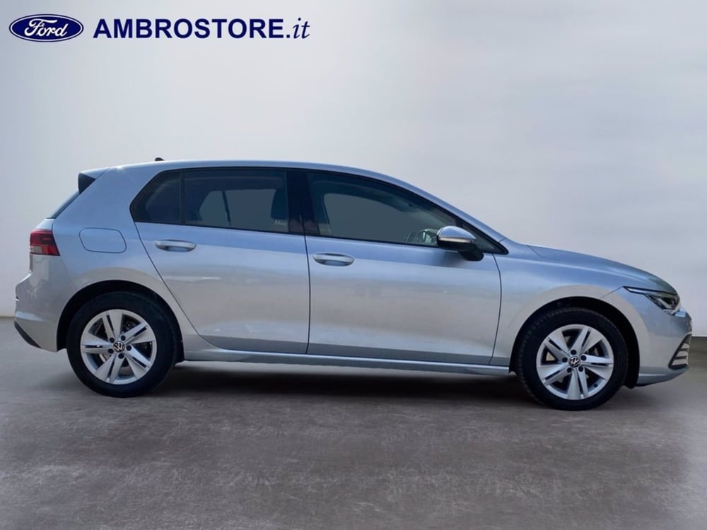 Volkswagen Golf Variant usata a Milano (4)