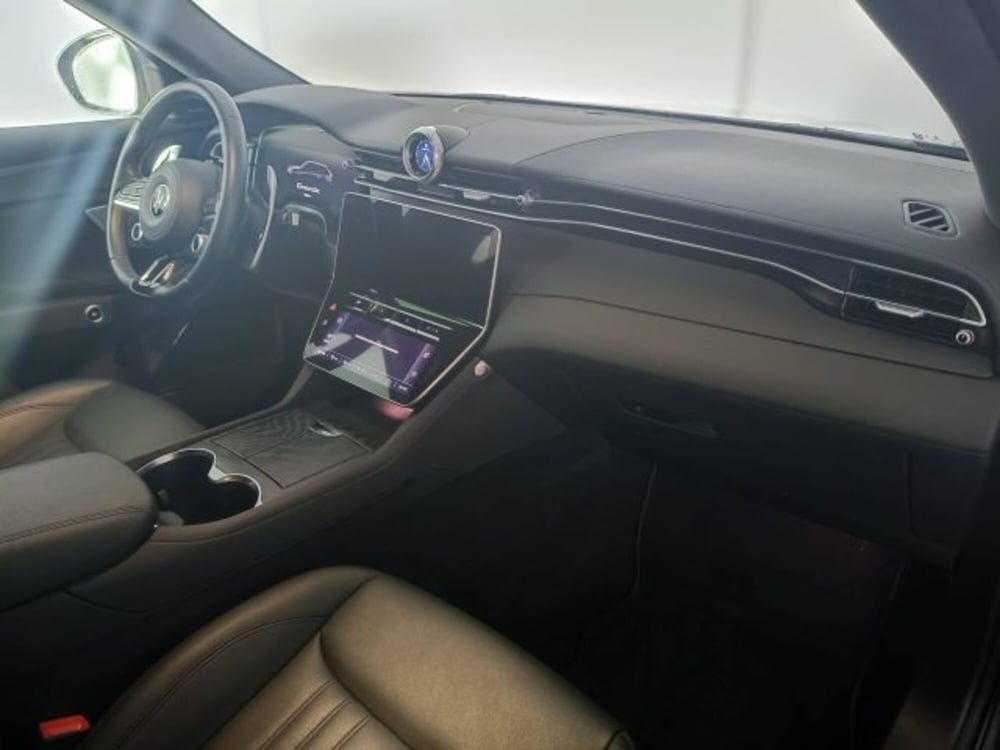 Maserati Grecale usata a Ascoli Piceno (10)