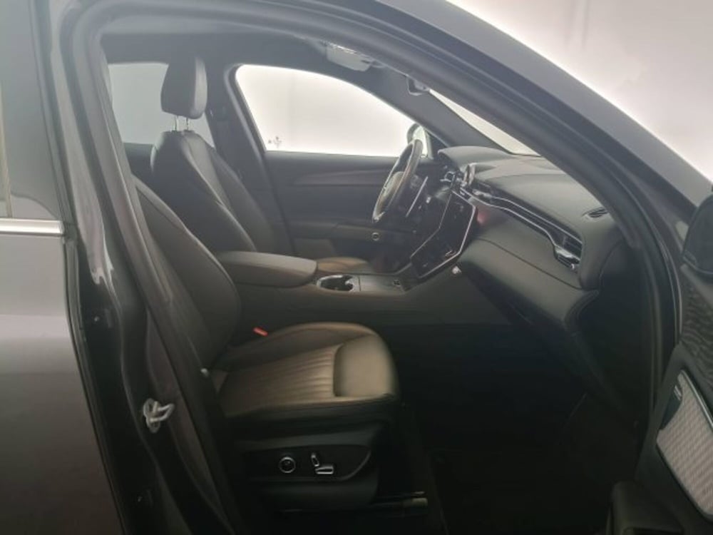 Maserati Grecale usata a Ascoli Piceno (11)