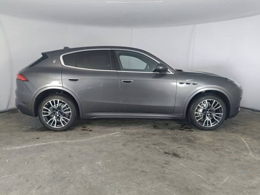 Maserati Grecale usata a Ascoli Piceno (3)