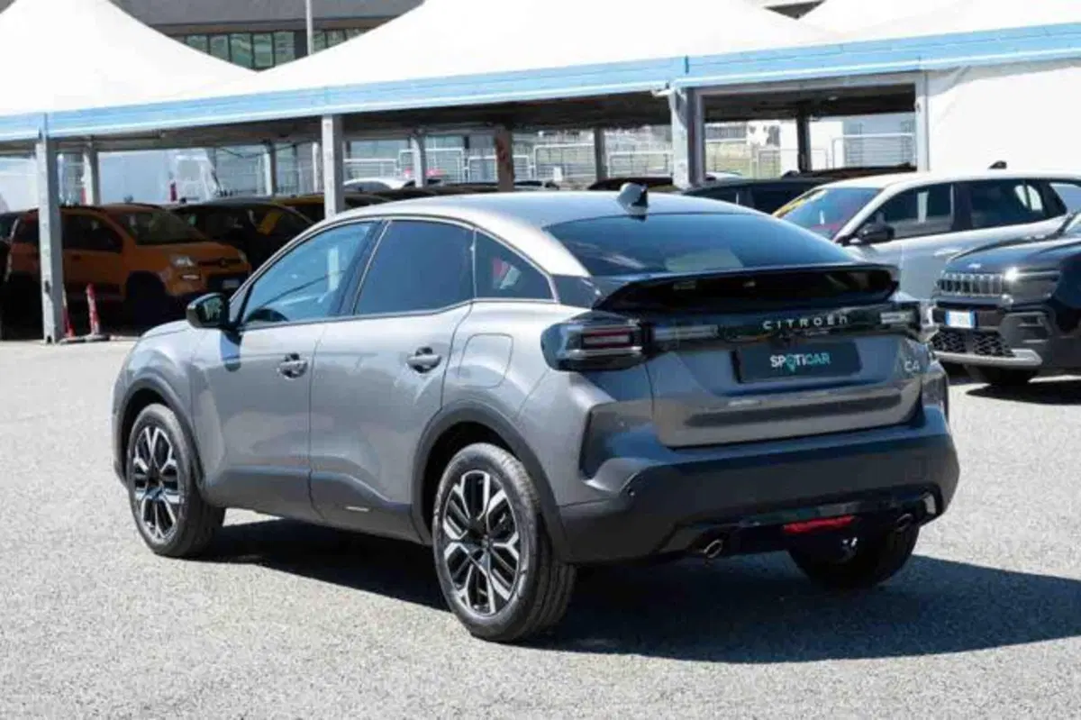 Citroen C4 nuova a Torino (4)