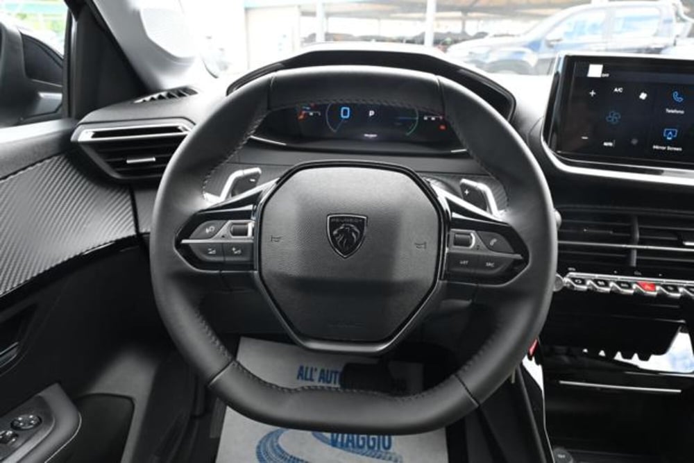 Peugeot 208 nuova a Torino (16)
