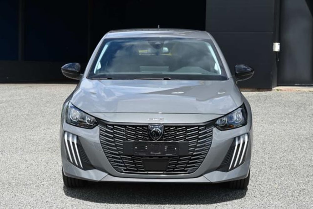 Peugeot 208 nuova a Torino (2)
