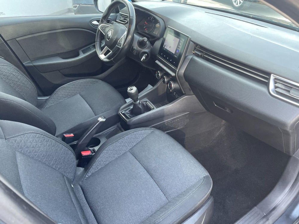 Renault Clio usata a Lecce (17)