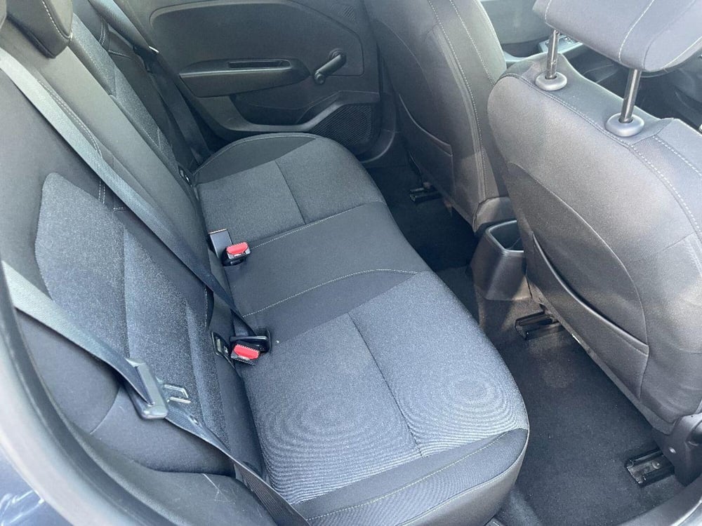 Renault Clio usata a Lecce (18)