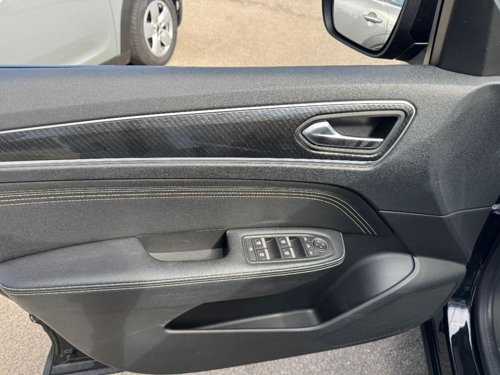 Renault Arkana usata a Lecce (17)