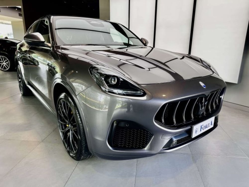 Maserati Grecale usata a Torino (3)