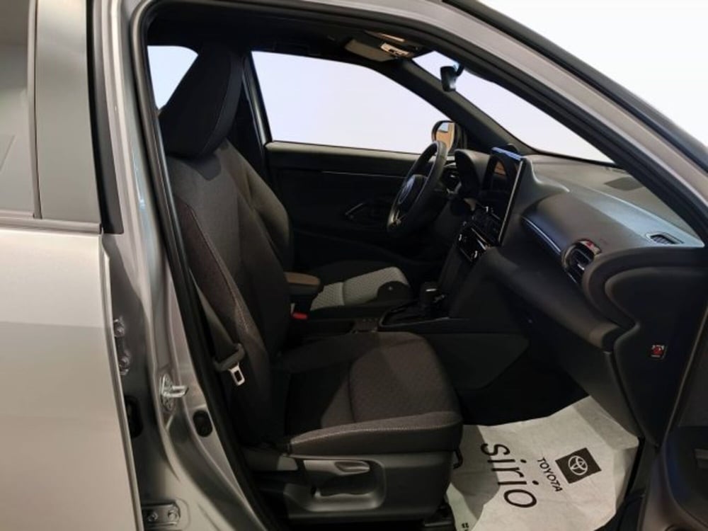 Toyota Yaris Cross nuova a Teramo (10)