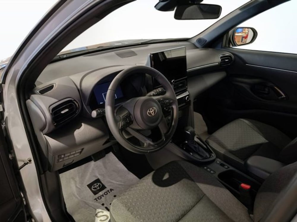 Toyota Yaris Cross nuova a Teramo (6)