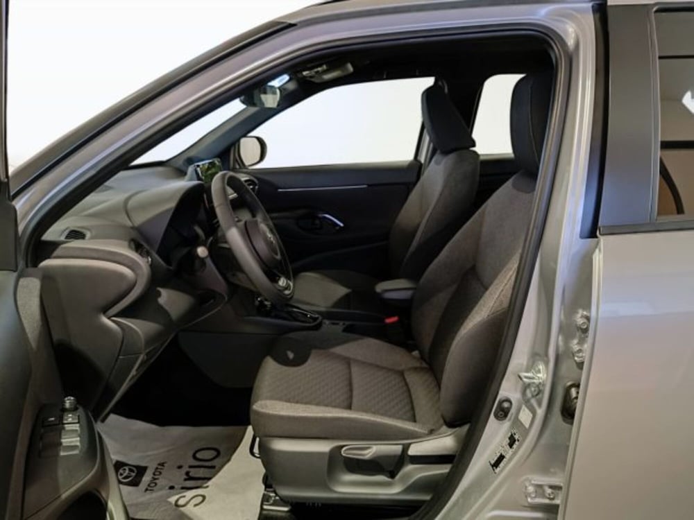 Toyota Yaris Cross nuova a Teramo (7)