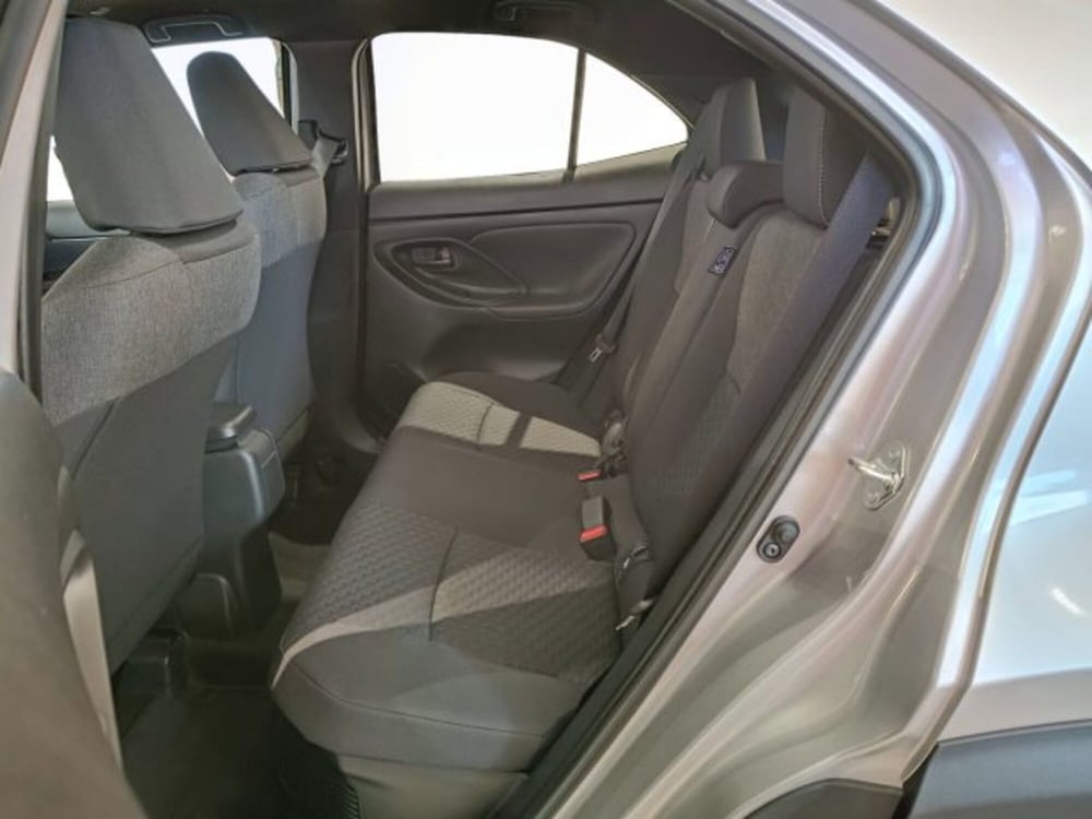 Toyota Yaris Cross nuova a Teramo (8)