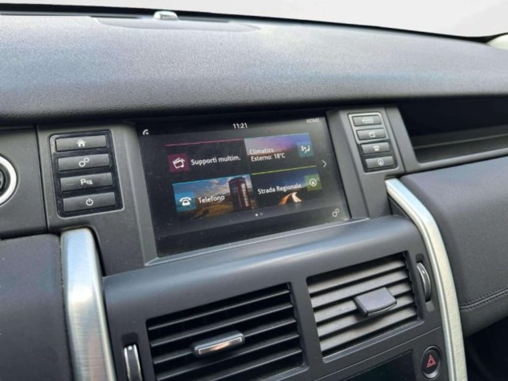 Land Rover Discovery Sport usata a Siena (11)