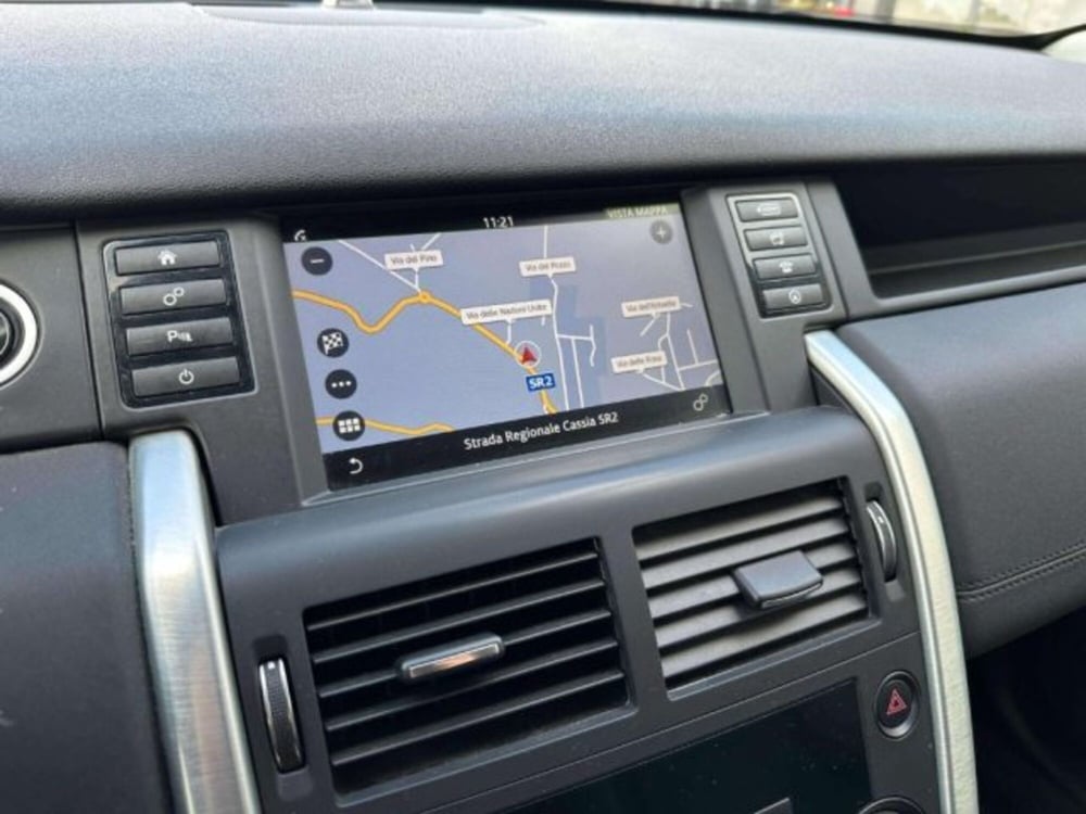 Land Rover Discovery Sport usata a Siena (13)