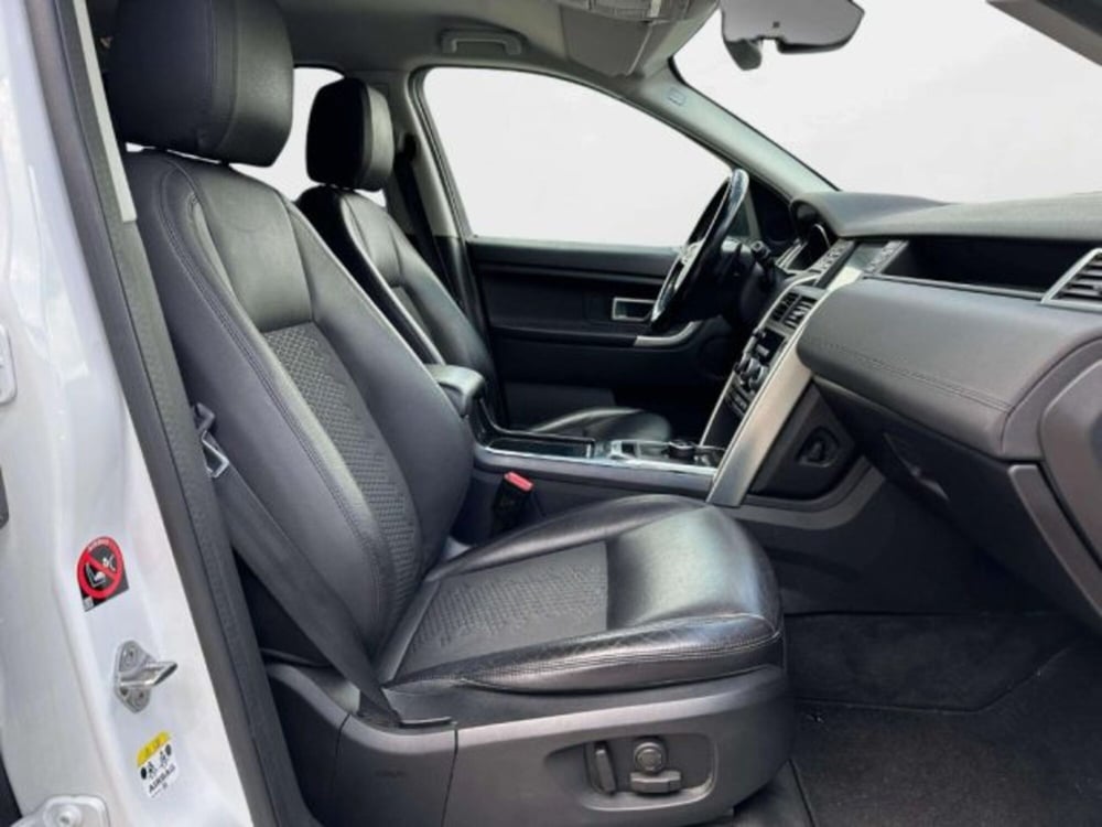 Land Rover Discovery Sport usata a Siena (3)