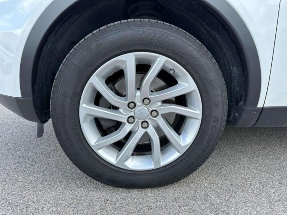 Land Rover Discovery Sport usata a Siena (9)