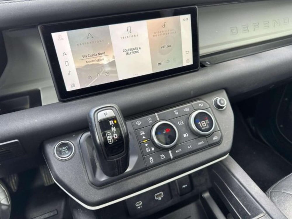 Land Rover Defender usata a Siena (13)