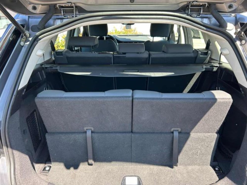 Land Rover Discovery Sport usata a Lucca (11)