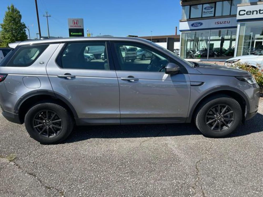 Land Rover Discovery Sport usata a Lucca (3)