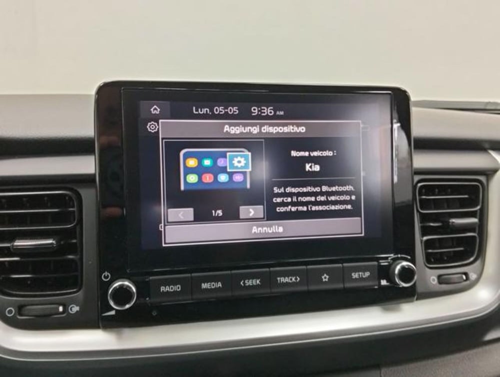 Kia Stonic usata a Como (13)