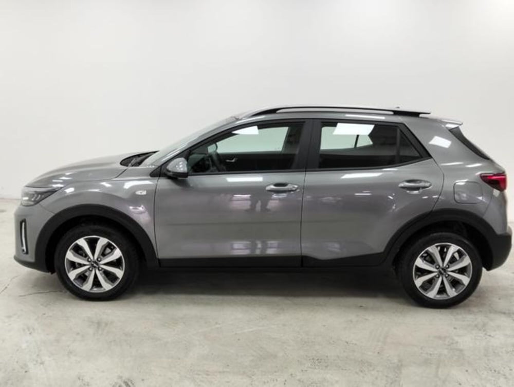 Kia Stonic usata a Como (8)