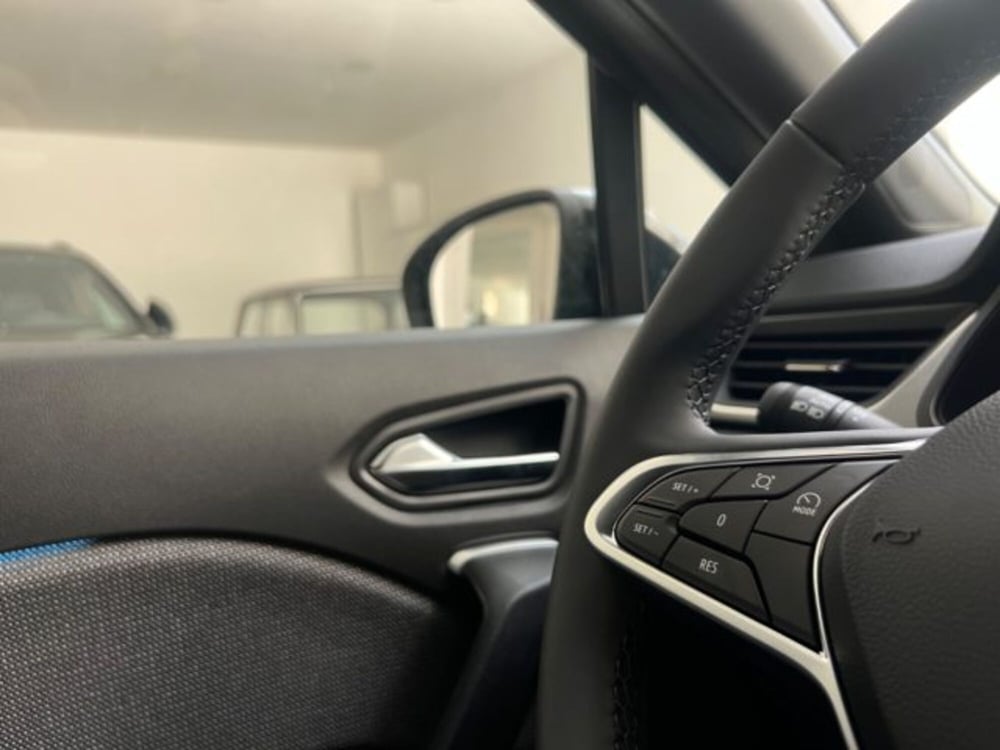 Renault Captur nuova a Napoli (20)